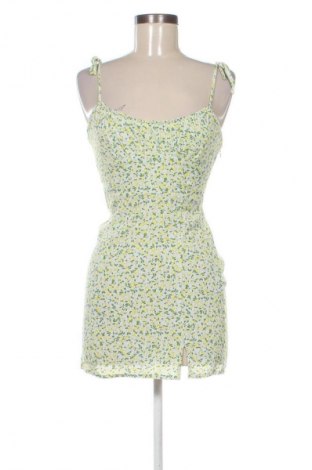 Рокля Pull&Bear, Размер S, Цвят Многоцветен, Цена 5,11 €