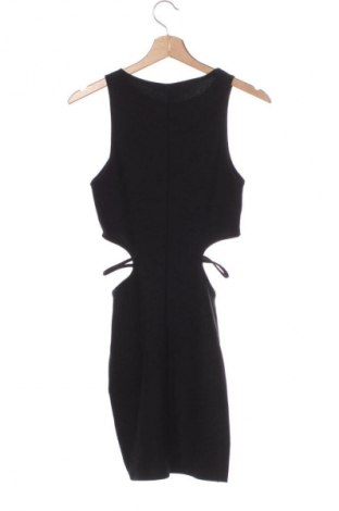 Rochie Pull&Bear, Mărime M, Culoare Negru, Preț 61,99 Lei