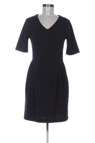 Рокля Reserved, Размер M, Цвят Черен, Цена 20,00 €