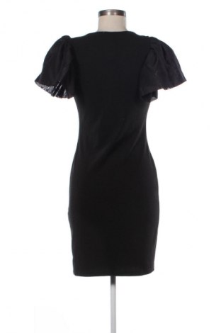 Sukienka Reserved, Rozmiar M, Kolor Czarny, Cena 38,99 zł