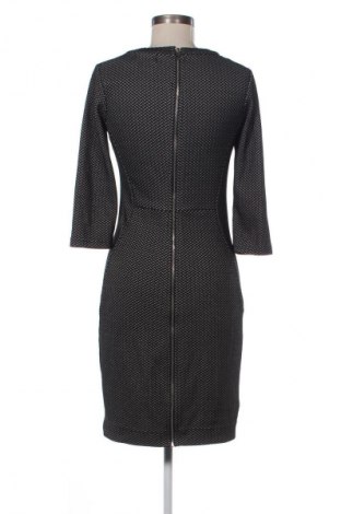 Šaty  Reserved, Velikost M, Barva Vícebarevné, Cena  227,00 Kč