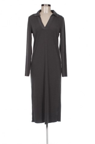 Ruha Reserved, Méret L, Szín Szürke, Ár 7 599 Ft