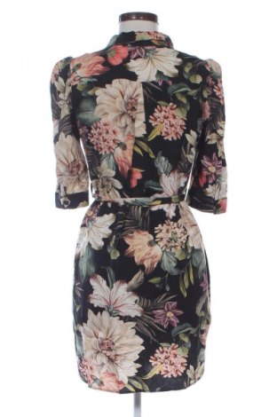 Рокля Reserved, Размер M, Цвят Многоцветен, Цена 11,80 €