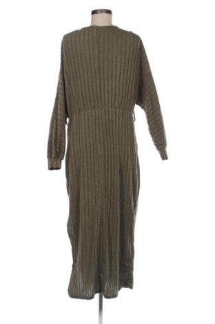 Рокля SHEIN, Размер XXL, Цвят Зелен, Цена 11,75 €