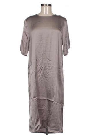 Šaty  Samsoe & Samsoe, Velikost L, Barva Šedá, Cena  1 729,00 Kč