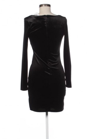 Šaty  Sinsay, Velikost M, Barva Černá, Cena  269,00 Kč
