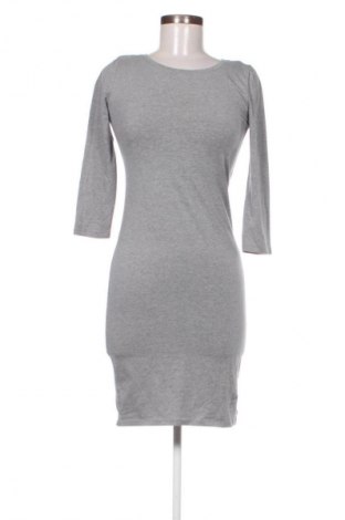 Рокля Sinsay, Размер M, Цвят Сив, Цена 12,78 €