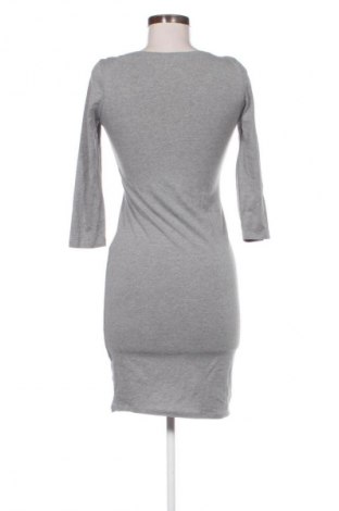 Рокля Sinsay, Размер M, Цвят Сив, Цена 12,78 €