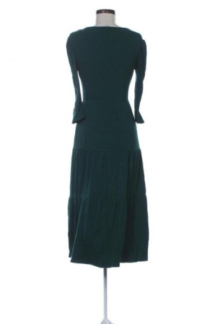 Šaty  Stradivarius, Velikost M, Barva Zelená, Cena  652,00 Kč