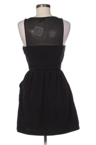 Šaty  Stradivarius, Veľkosť S, Farba Čierna, Cena  20,95 €