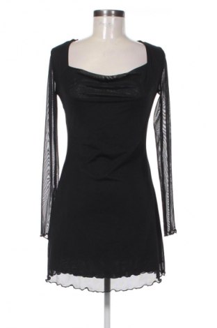 Рокля Stradivarius, Размер S, Цвят Черен, Цена 6,13 €