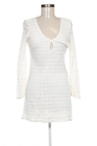 Rochie Stradivarius, Mărime M, Culoare Alb, Preț 66,99 Lei