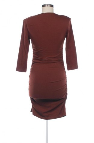 Rochie Stradivarius, Mărime S, Culoare Maro, Preț 94,99 Lei