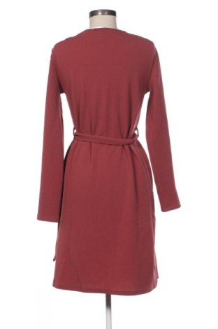 Рокля Terranova, Размер M, Цвят Пепел от рози, Цена 4,60 €