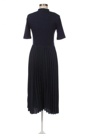Рокля Tommy Hilfiger, Размер XL, Цвят Син, Цена 138,04 €