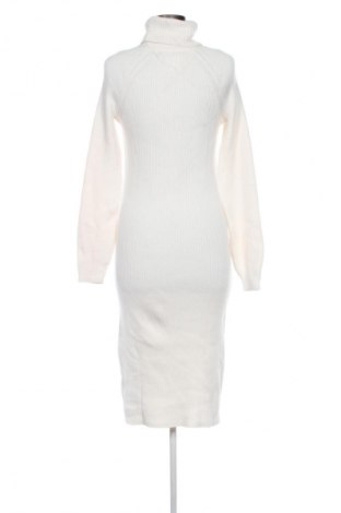 Рокля Tommy Jeans, Размер S, Цвят Екрю, Цена 40,39 €