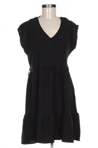 Kleid Trendyol, Größe M, Farbe Schwarz, Preis € 23,76
