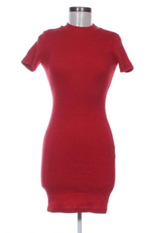 Rochie Trendyol, Mărime M, Culoare Roșu, Preț 142,53 Lei