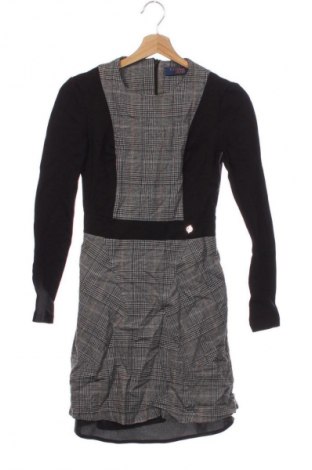 Šaty  Trussardi Jeans, Velikost M, Barva Vícebarevné, Cena  584,00 Kč