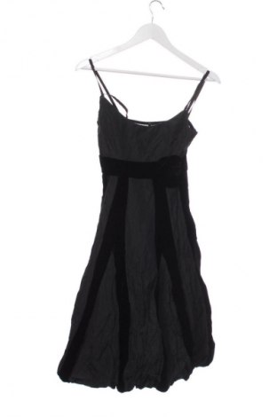 Šaty  Unbranded, Velikost S, Barva Černá, Cena  569,00 Kč