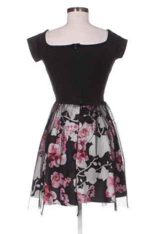 Kleid Unbranded, Größe M, Farbe Mehrfarbig, Preis 12,99 €