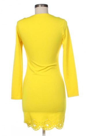 Šaty  Unbranded, Velikost XS, Barva Žlutá, Cena  289,00 Kč