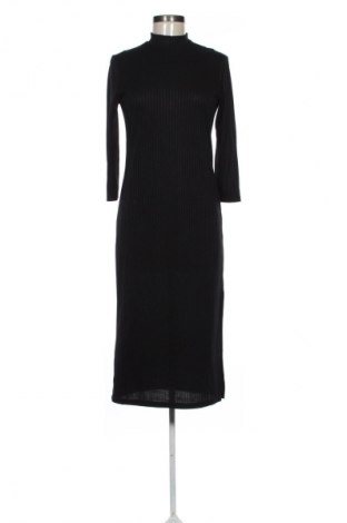 Ruha VILA, Méret M, Szín Fekete, Ár 4 929 Ft