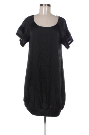 Rochie Vero Moda, Mărime M, Culoare Negru, Preț 35,99 Lei