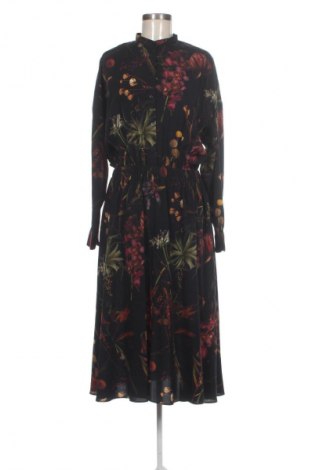 Kleid Weekday, Größe M, Farbe Mehrfarbig, Preis 22,99 €