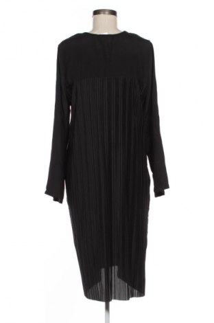 Рокля Zara, Размер M, Цвят Черен, Цена 6,64 €