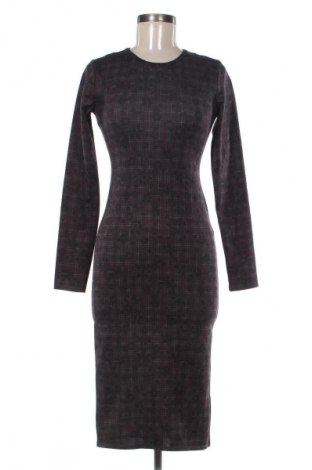 Рокля Zara, Размер M, Цвят Многоцветен, Цена 15,84 €