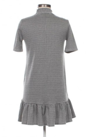 Рокля Zara, Размер S, Цвят Многоцветен, Цена 16,21 €