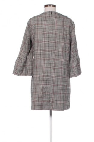 Kleid Zara, Größe L, Farbe Mehrfarbig, Preis € 5,99