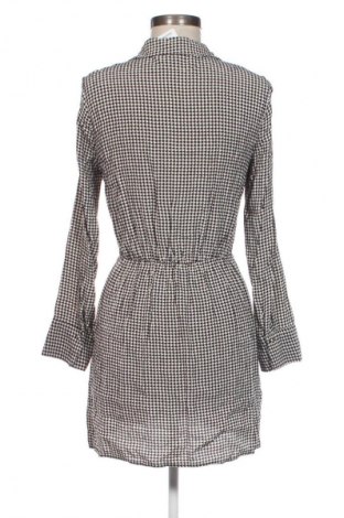 Рокля Zara, Размер XS, Цвят Многоцветен, Цена 4,60 €