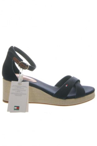 Сандали Tommy Hilfiger, Размер 41, Цвят Син, Цена 70,55 €, #135352835