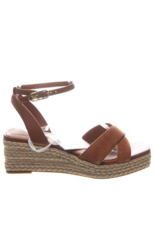 Sandale Tommy Hilfiger, Mărime 38, Culoare Maro, Preț 739,99 Lei