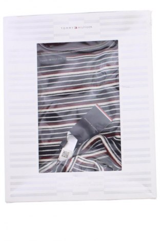 Шал Tommy Hilfiger, Цвят Многоцветен, Цена 71,58 €