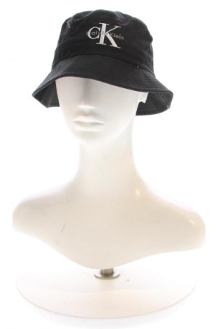 Căciulă Calvin Klein, Culoare Negru, Preț 259,99 Lei