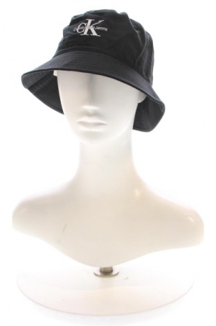 Čepice  Calvin Klein Jeans, Barva Černá, Cena  669,00 Kč