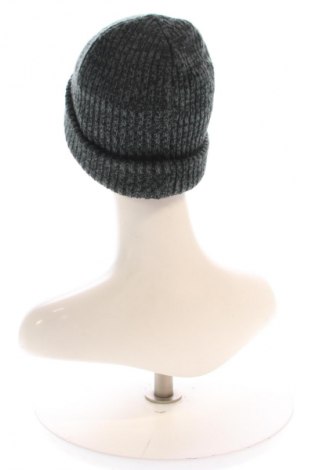 Čepice  FILA, Barva Vícebarevné, Cena  349,00 Kč