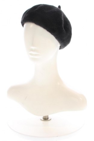 Čepice  Parfois, Barva Černá, Cena  289,00 Kč