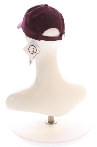 Шапка Tommy Hilfiger, Цвят Червен, Цена 34,76 €