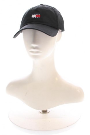 Шапка Tommy Jeans, Цвят Черен, Цена 23,00 €
