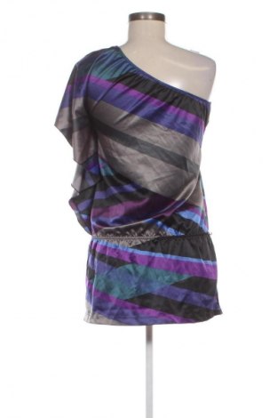 Дамска блуза Bershka, Размер S, Цвят Многоцветен, Цена 2,04 €