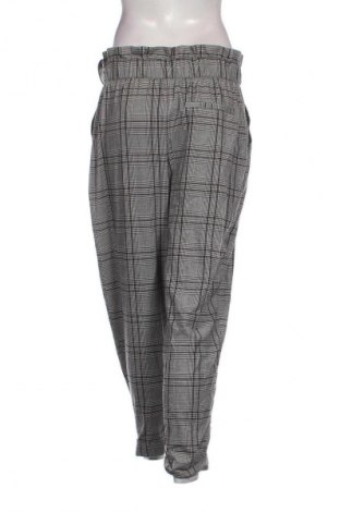 Dámské kalhoty  Bershka, Velikost M, Barva Vícebarevné, Cena  119,00 Kč