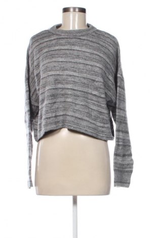 Дамски пуловер Pull&Bear, Размер M, Цвят Сив, Цена 5,11 €