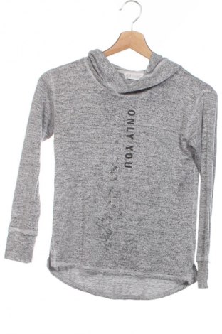 Детски суитшърт H&M, Размер 8-9y/ 134-140 см, Цвят Многоцветен, Цена 2,55 €