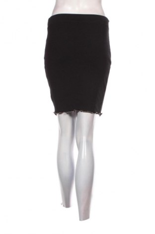 Пола Unbranded, Размер S, Цвят Черен, Цена 2,04 €