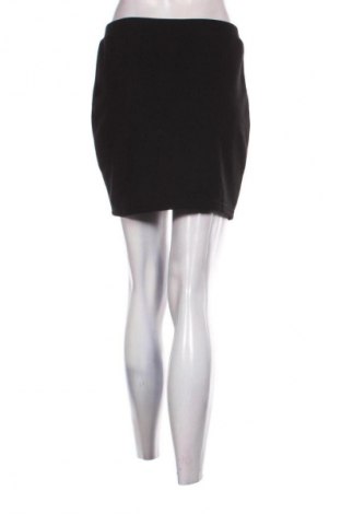 Пола Unbranded, Размер M, Цвят Черен, Цена 2,04 €