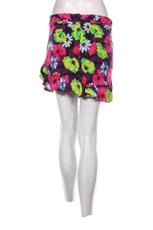 Пола - панталон Bershka, Размер M, Цвят Многоцветен, Цена 4,09 €